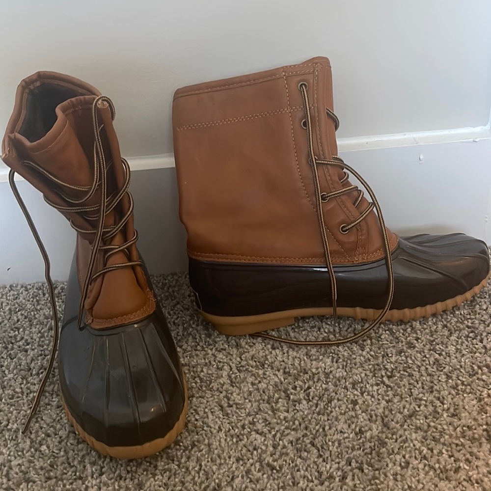 The Original Sporto duck boot size 9